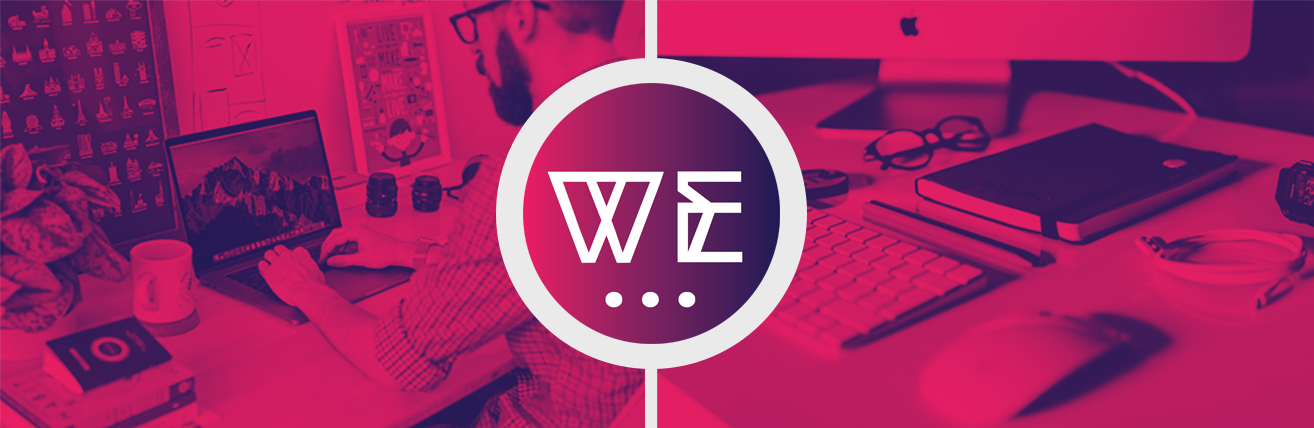 hombre mirando su computadora